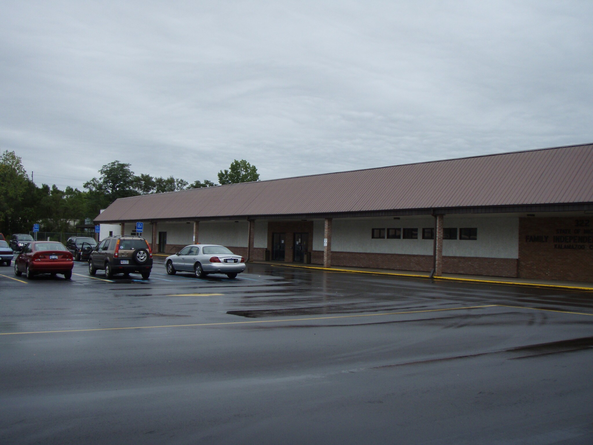 322-326 E Stockbridge Ave, Kalamazoo, MI for sale Building Photo- Image 1 of 1