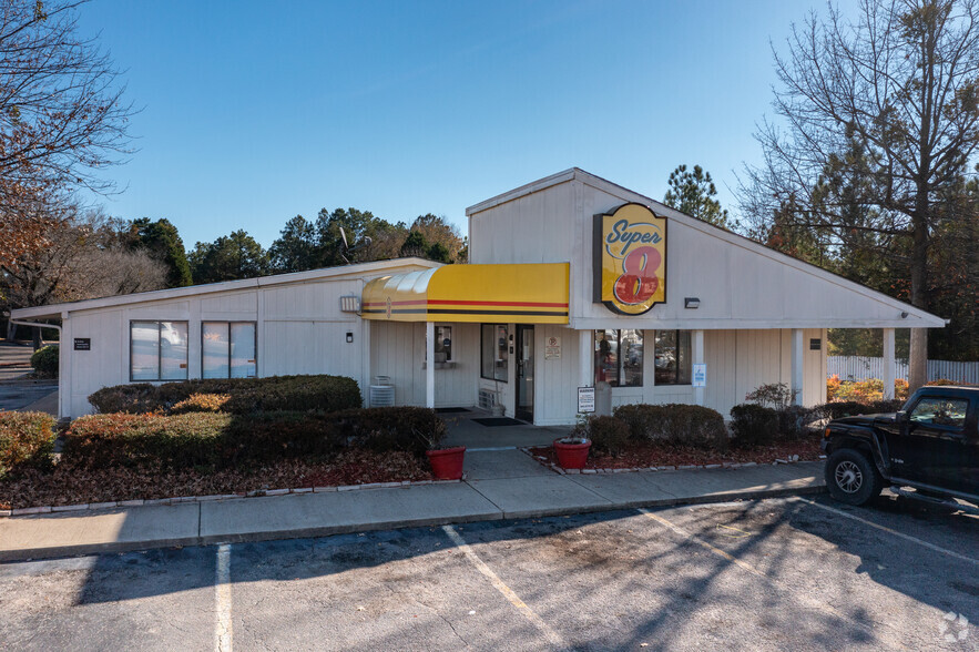 1408 N Sandhills Blvd, Aberdeen, NC for sale - Building Photo - Image 1 of 1