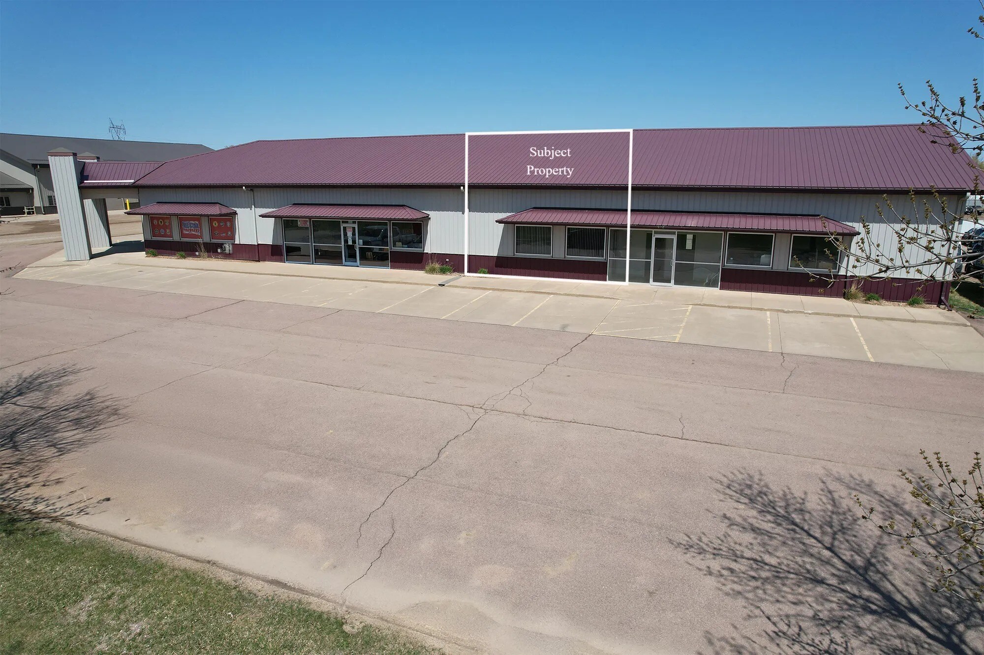 47080 273rd St, Harrisburg, SD for lease Building Photo- Image 1 of 10