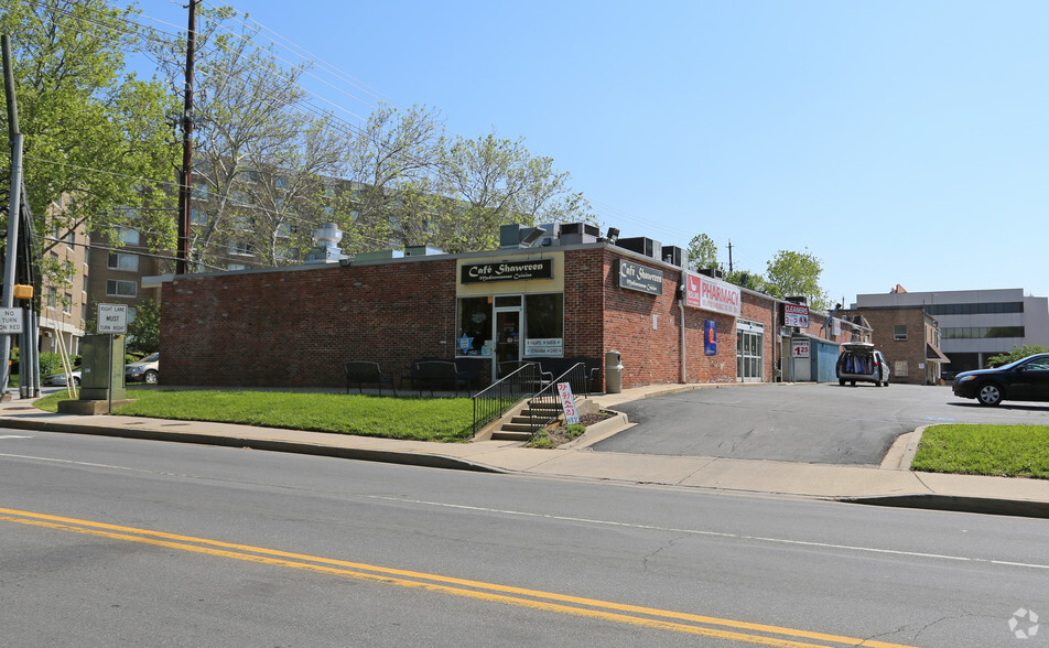 174-188 Rollins Ave, Rockville, MD for lease - Building Photo - Image 3 of 11