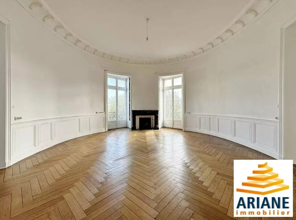 Location Bureaux 100 m² à 290 m² - Photo 1