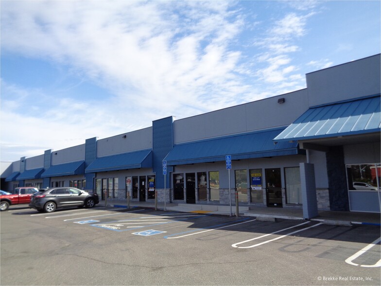 950 Oakdale Rd, Modesto, CA for lease - Building Photo - Image 3 of 4