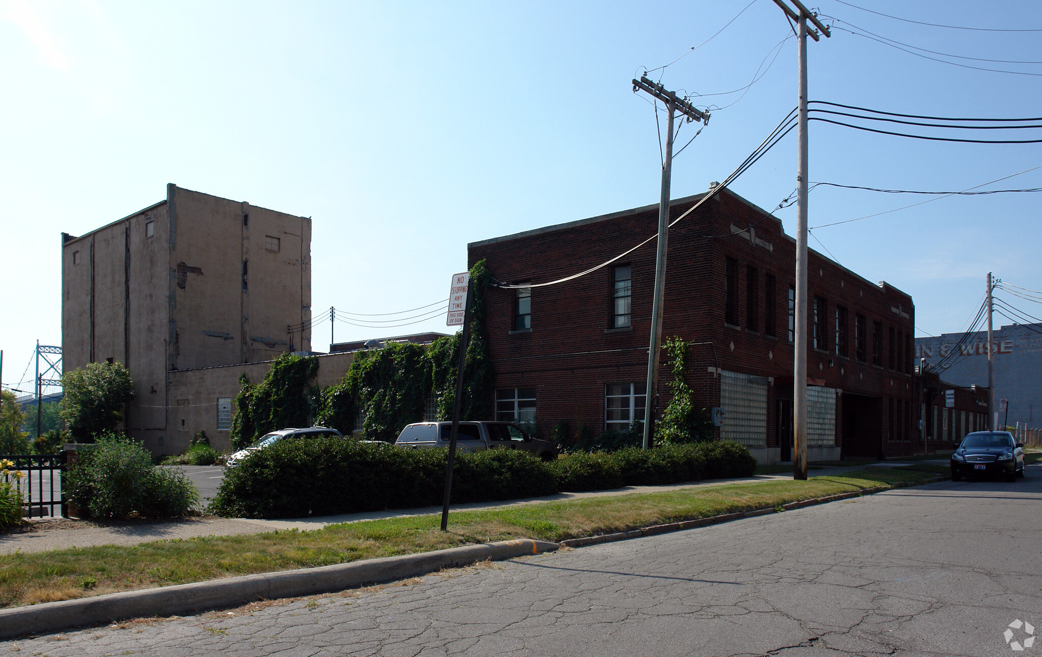 201 Morris St, Toledo, OH for lease Primary Photo- Image 1 of 4