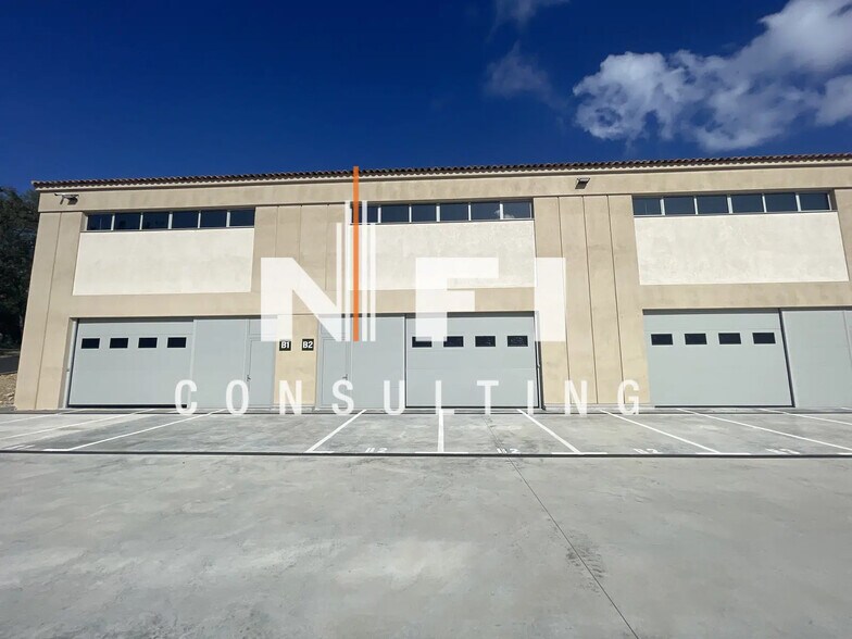Flex in Valbonne for lease - Building Photo - Image 1 of 4