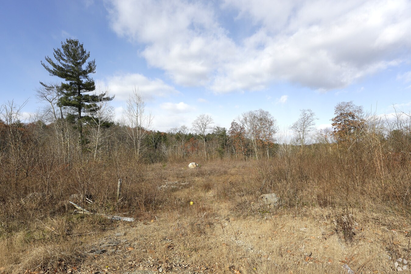 1140 Hooksett Rd, Hooksett, NH 03106