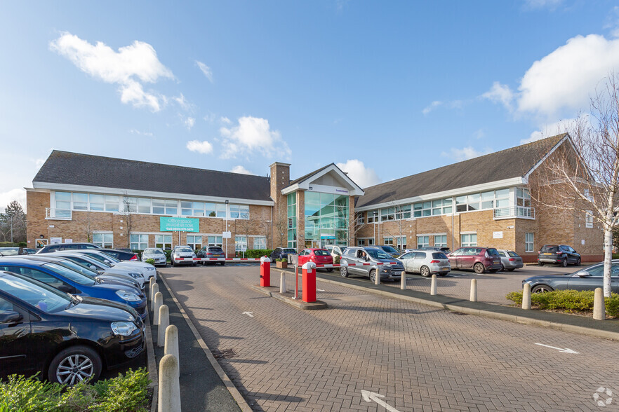 Highlands Rd, Solihull for lease - Primary Photo - Image 1 of 44