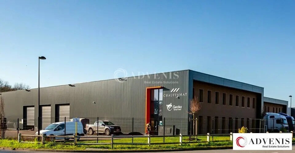 Flex in Lesquin for lease - Building Photo - Image 1 of 5