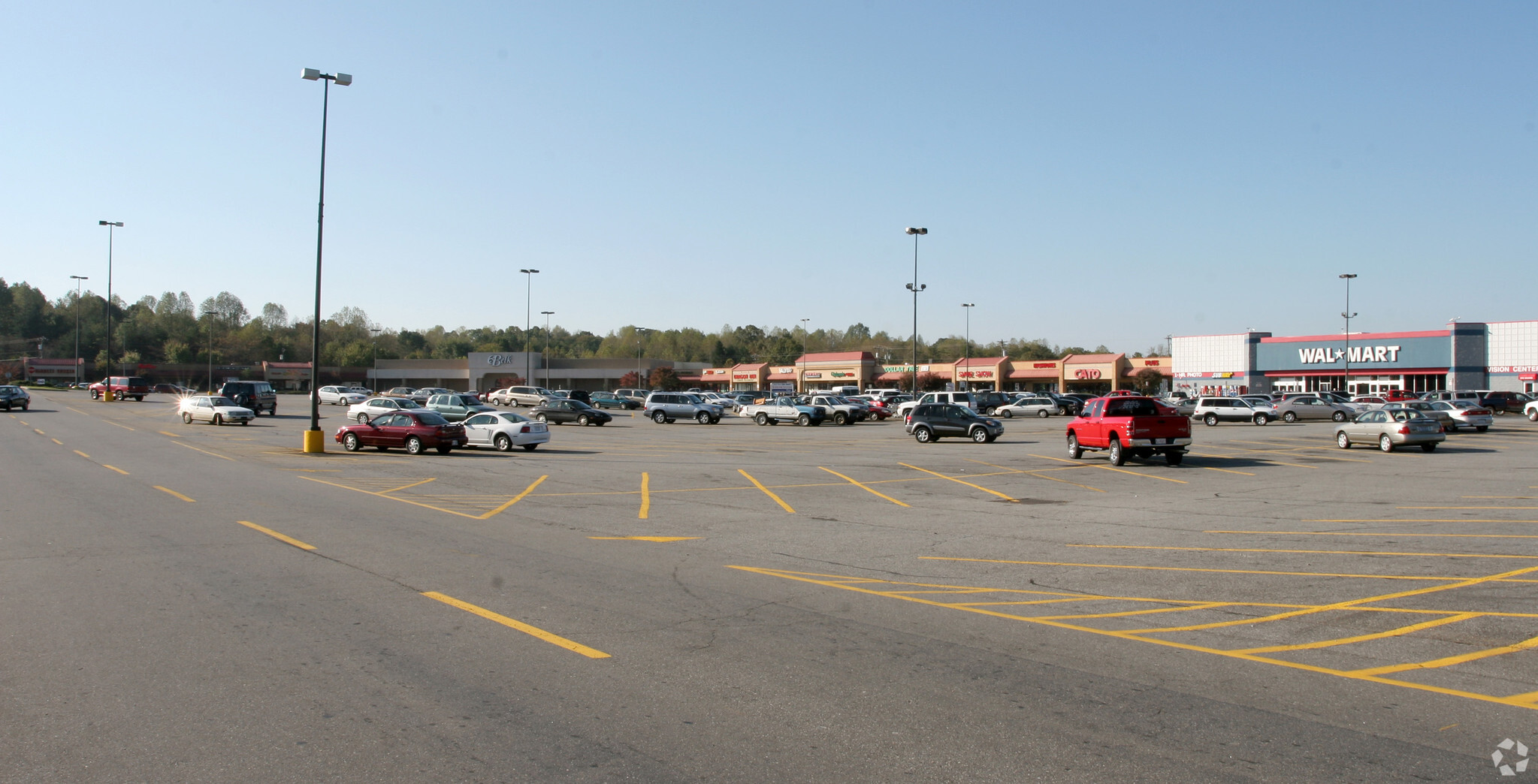 2099-2195 North Bridge St, Elkin, NC for lease Building Photo- Image 1 of 14