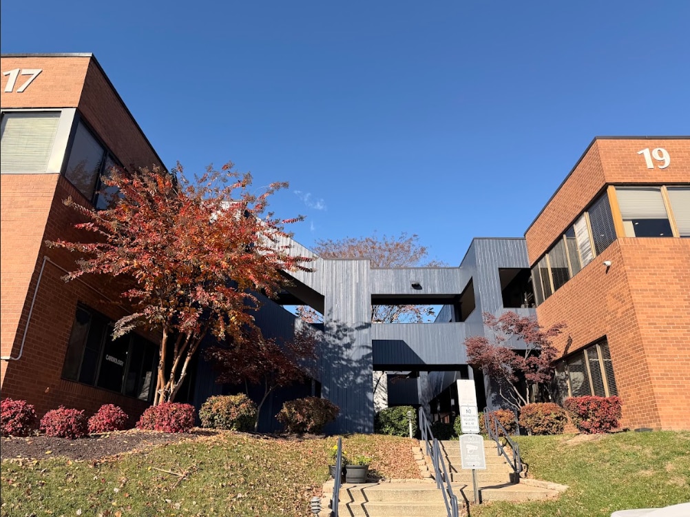 17 Fontana Ln, Rosedale, MD 21237 - Unit 105 -  - Interior Photo - Image 1 of 12