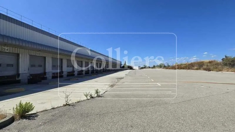 Flex in Gignac-la-Nerthe for lease - Building Photo - Image 3 of 7