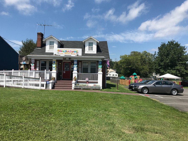 17926 Main St, Dumfries, VA for sale - Building Photo - Image 1 of 1