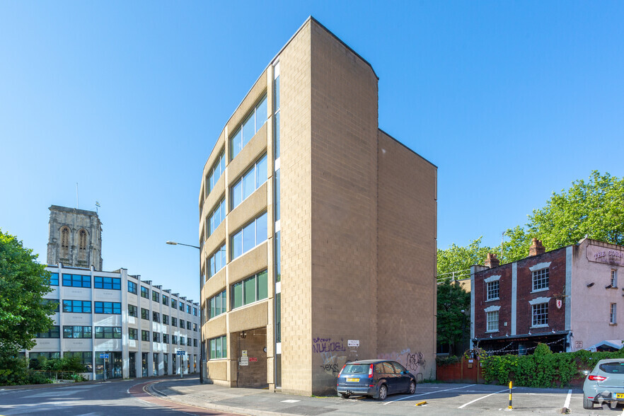 40-56 Victoria St, Bristol for lease - Primary Photo - Image 1 of 8