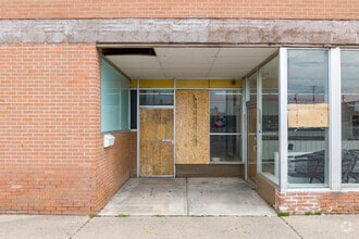 600 W Manlius St, East Syracuse, NY for lease Building Photo- Image 1 of 11