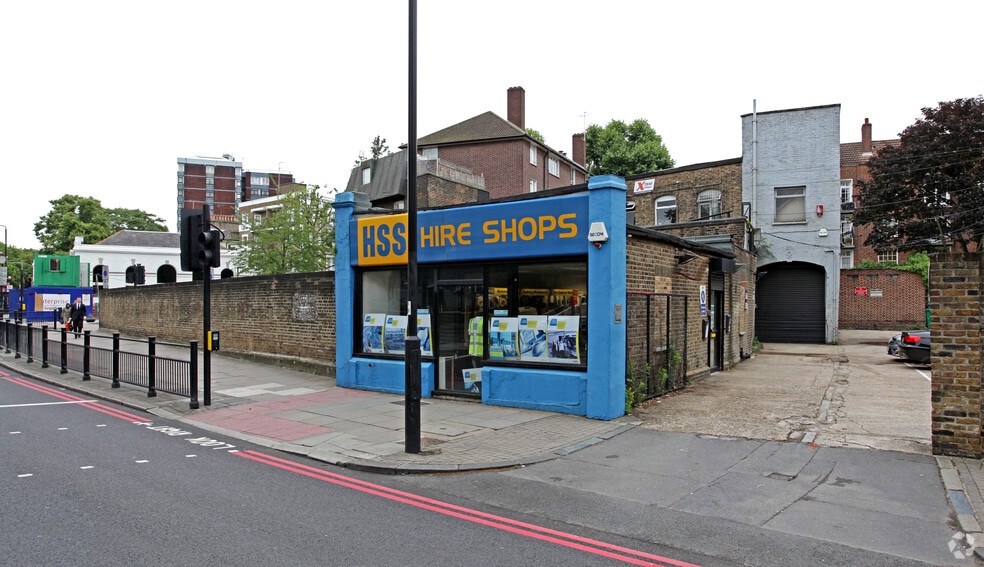 18-22 Finchley Rd, London for sale - Primary Photo - Image 1 of 1