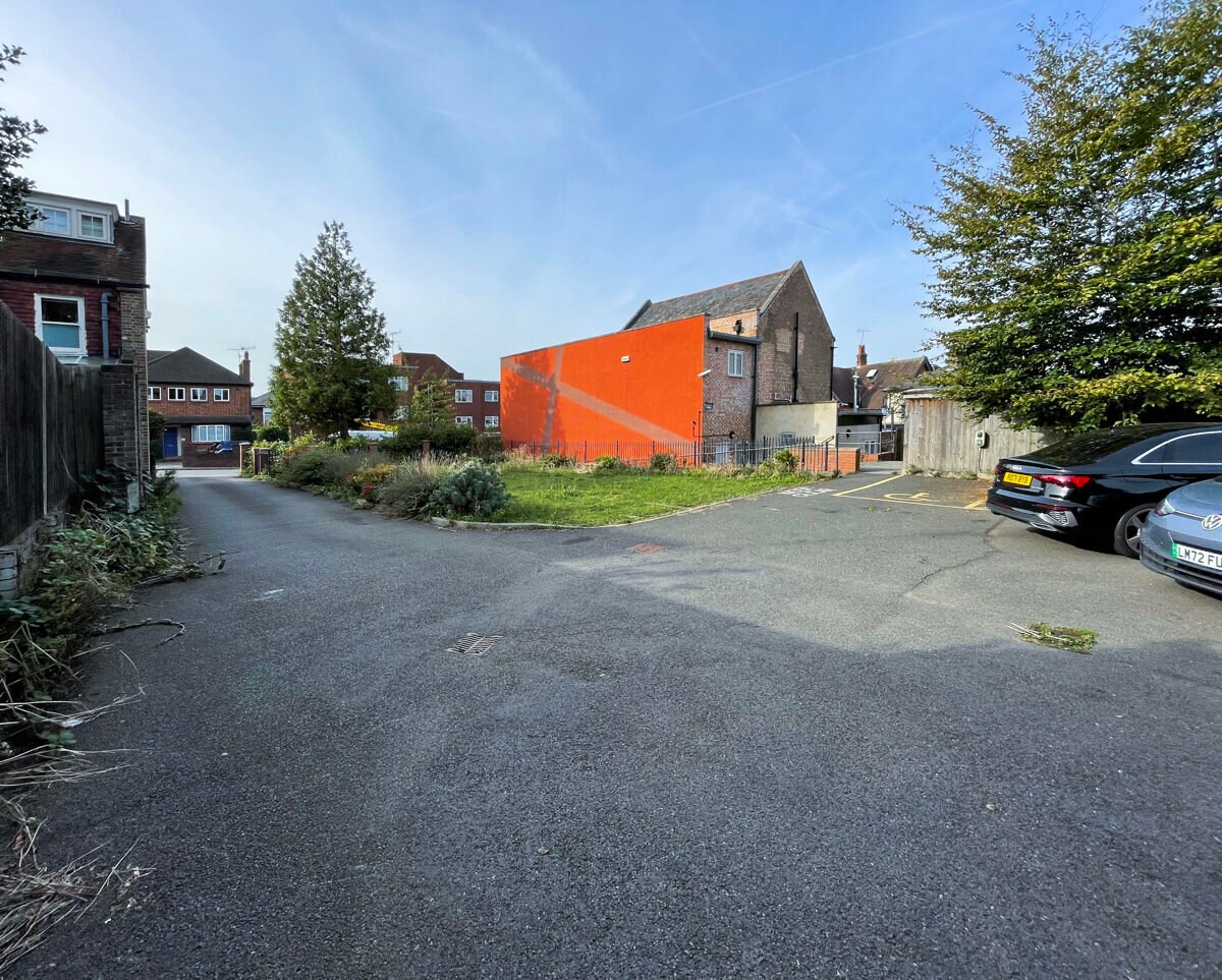 15 Roxeth Hl, Harrow for sale Building Photo- Image 1 of 1