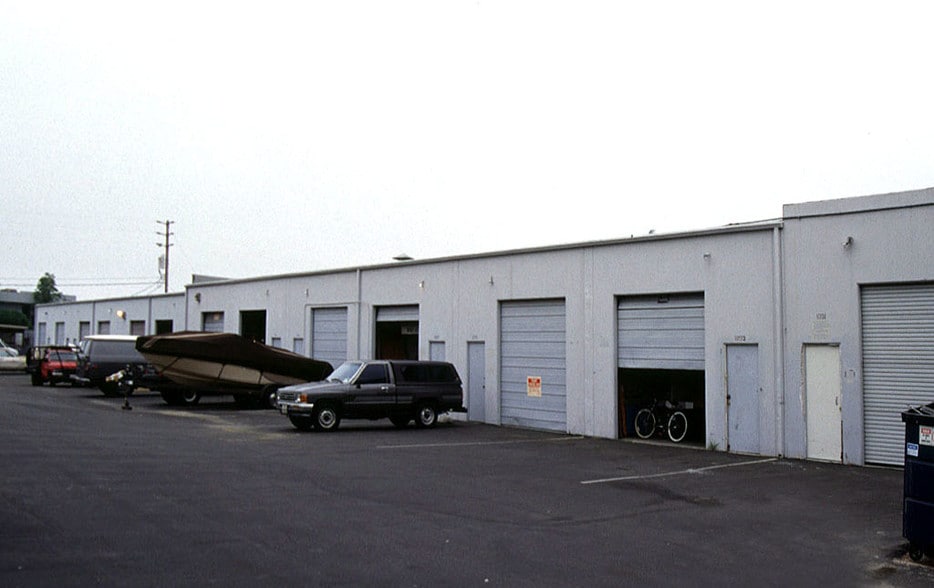 1001-1025 W 18th St, Costa Mesa, CA for lease - Other - Image 2 of 8