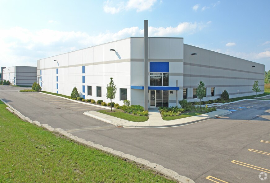 Carol Stream Il >> 417 419 Village Dr Carol Stream Il 60188 Warehouse Property For Carol Stream Il >> 417 419 Village Dr Carol Stream Il 60188 Warehouse Property For