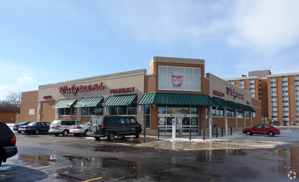 1155 9th St, Springfield, IL for sale - Primary Photo - Image 1 of 1