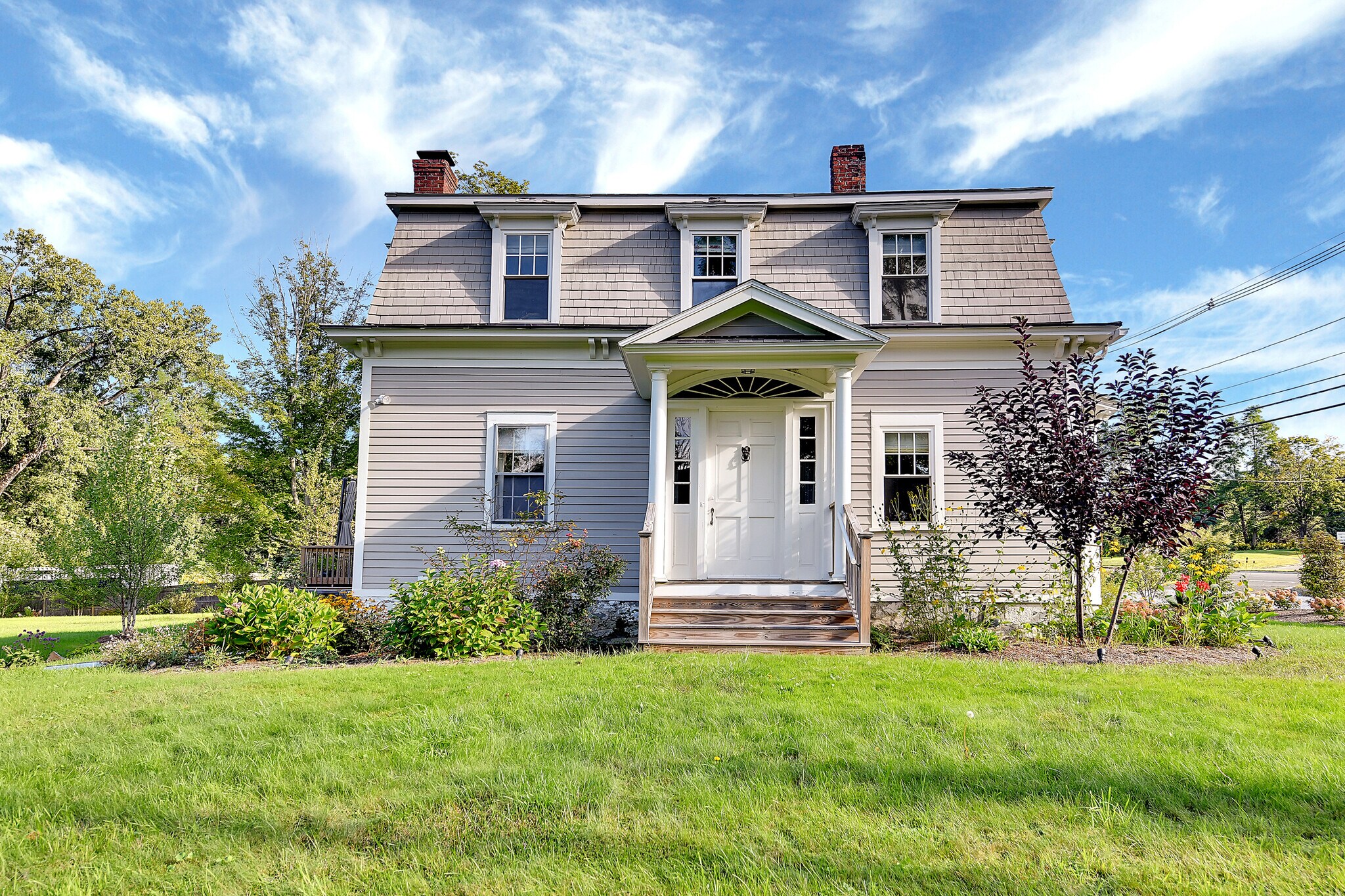 13 Pittsfield Rd, Lenox, MA 01240