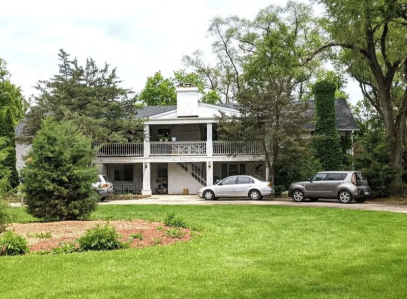 38185 N State Park Rd, Spring Grove, IL for sale - Primary Photo - Image 1 of 1