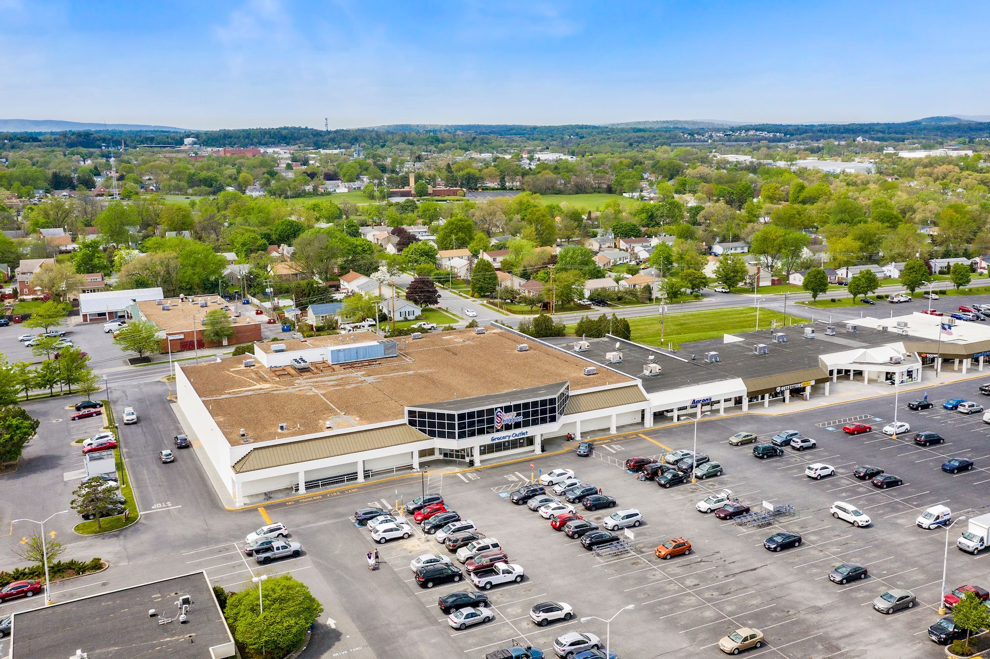 802 Berryville Ave, Winchester, VA 22601 Apple Valley Square