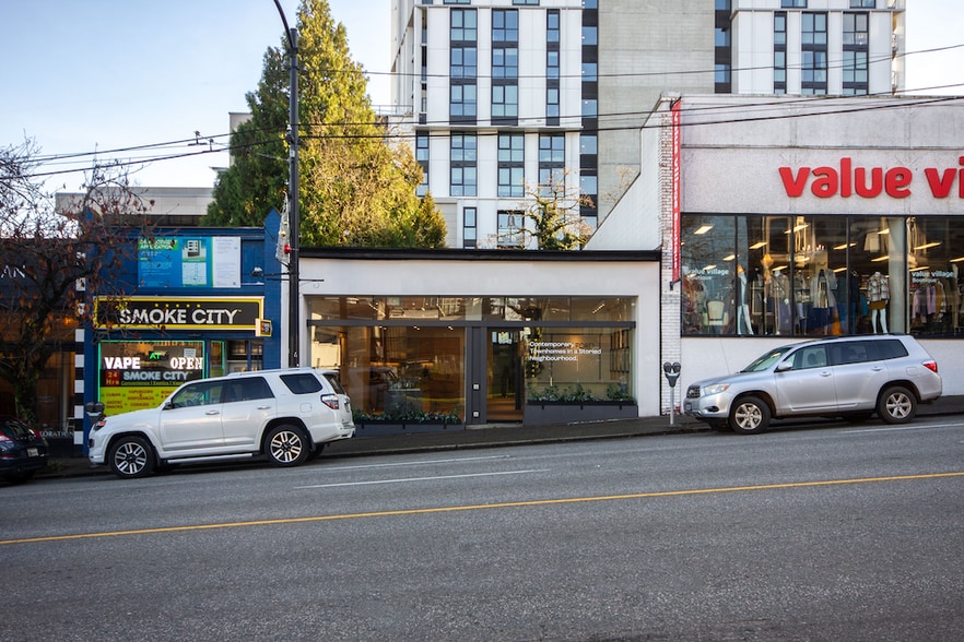 2342 Granville St, Vancouver, BC for lease - Building Photo - Image 2 of 5