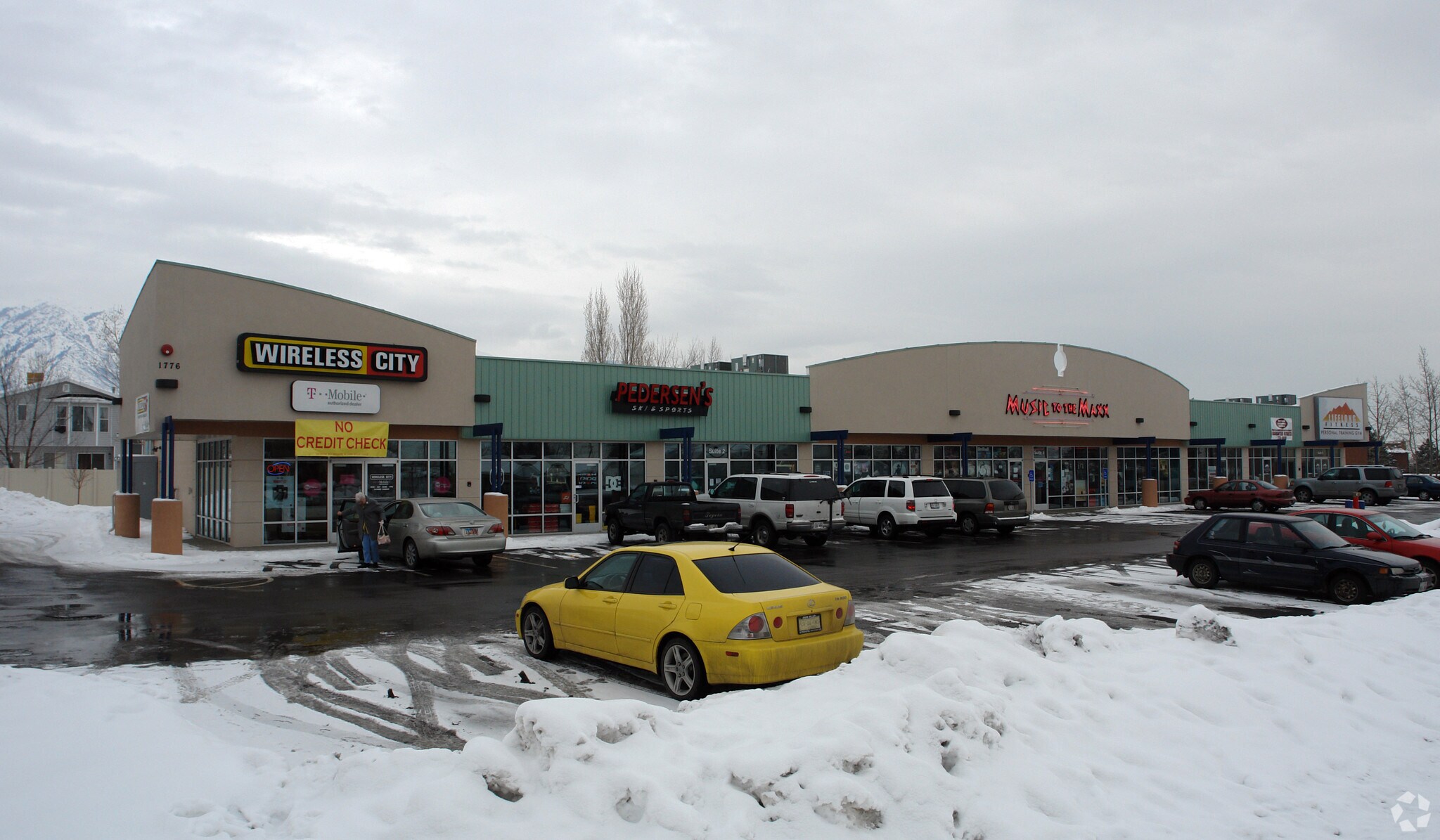 1776-1830 N Hill Field Rd, Layton, UT for sale Building Photo- Image 1 of 1