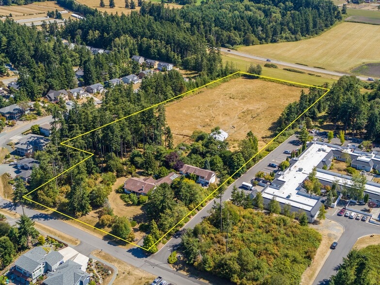 501 NE 3rd St, Coupeville, WA for sale - Primary Photo - Image 1 of 13