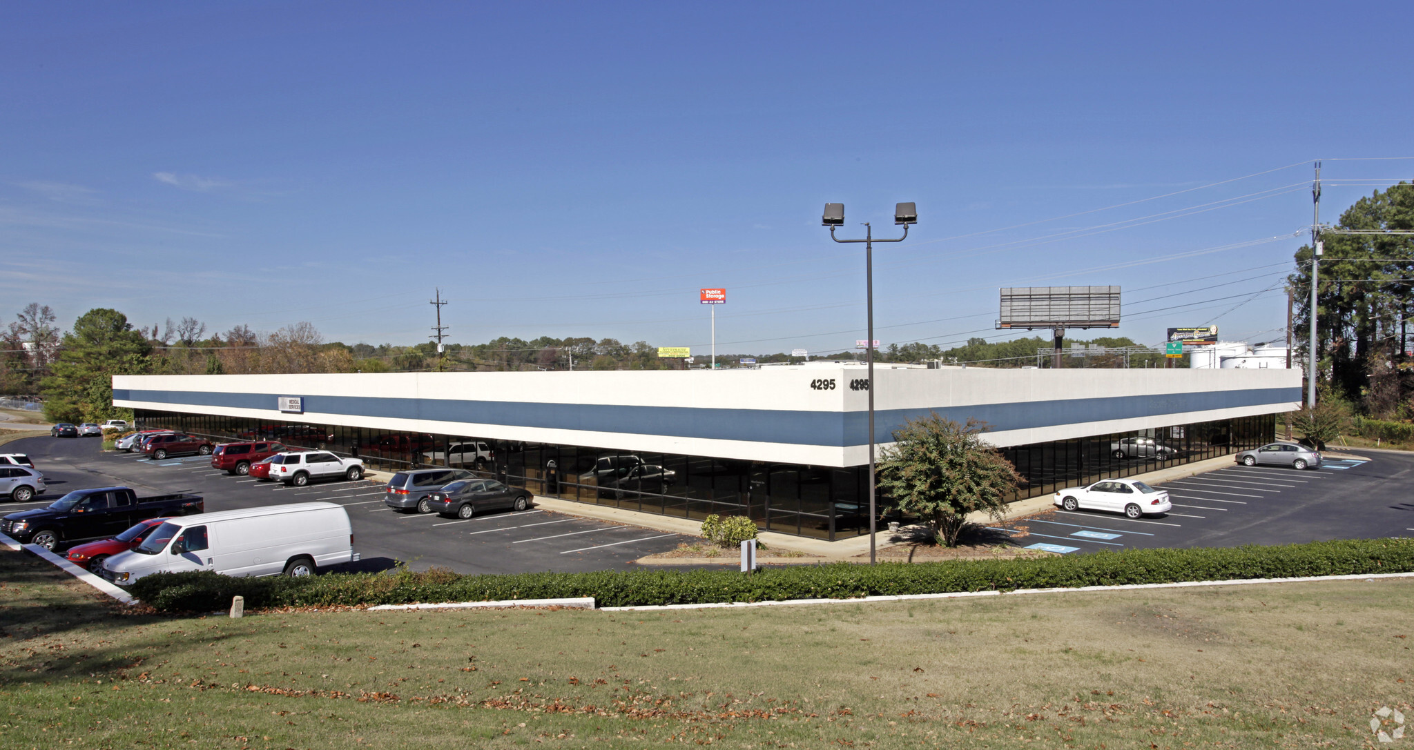 4295 Cromwell Rd, Chattanooga, TN for lease Primary Photo- Image 1 of 3