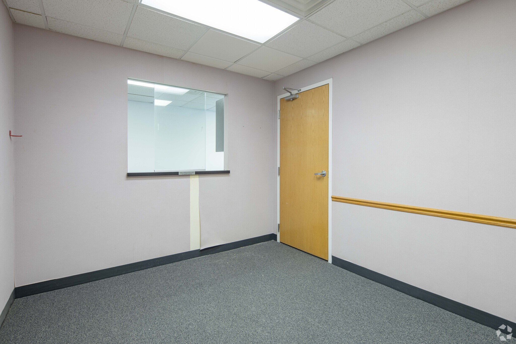 150 W Half Day Rd, Buffalo Grove, IL for lease Interior Photo- Image 1 of 3