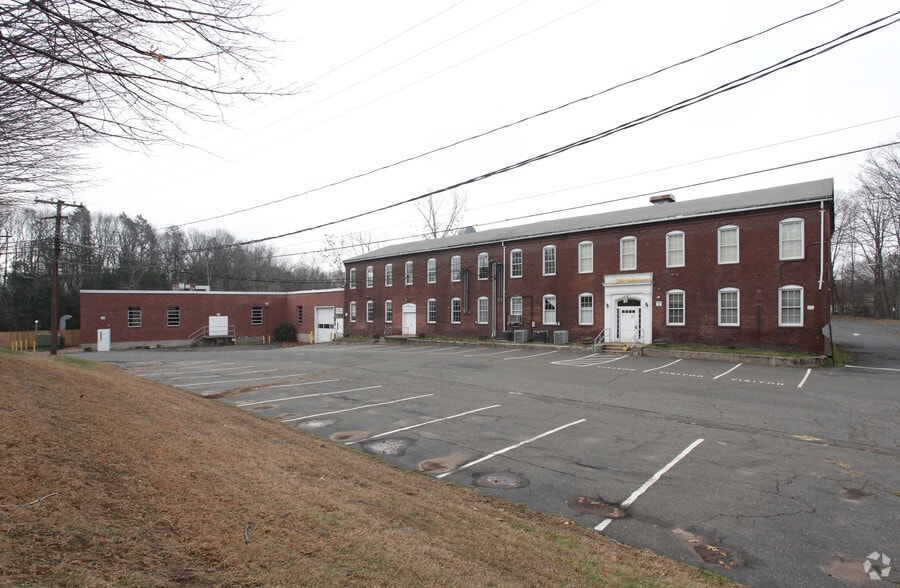 504 Hazard Ave, Enfield, CT for lease - Building Photo - Image 1 of 4