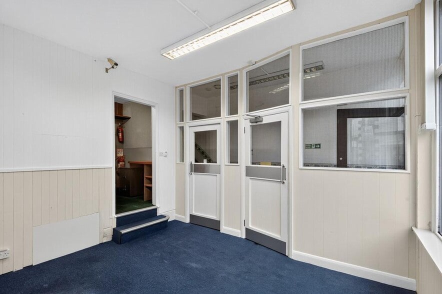 21-23 Market St, Kirkby Stephen for sale - Building Photo - Image 2 of 16