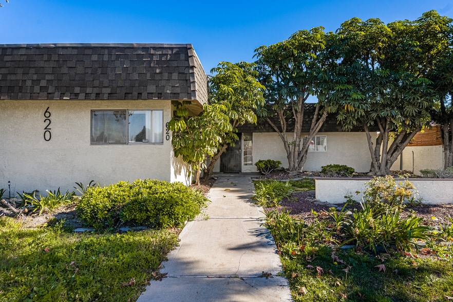 620 S Euclid St, Anaheim, CA for sale - Building Photo - Image 1 of 25