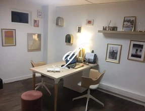 Office in Paris for lease Interior Photo- Image 2 of 7