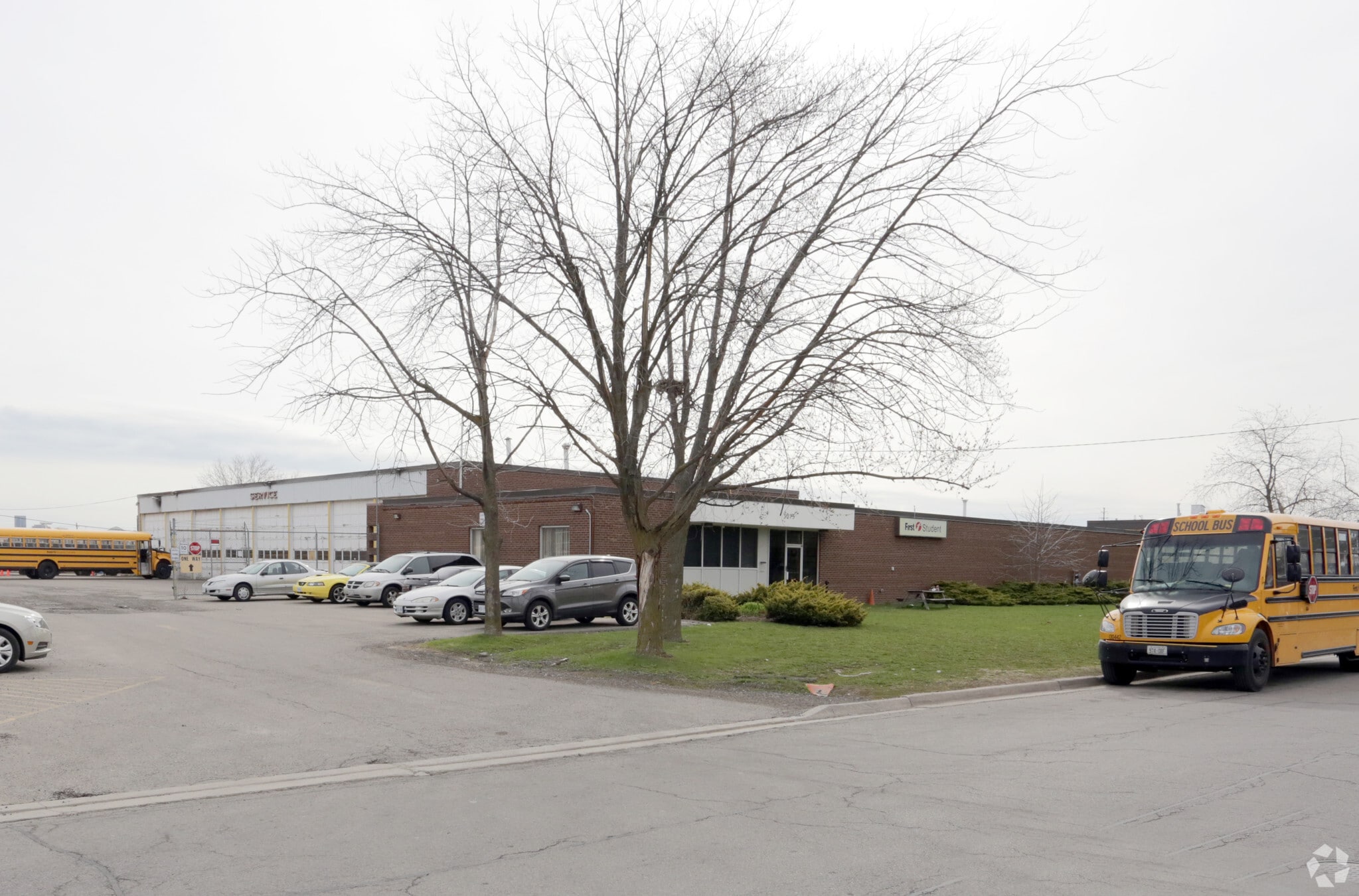 3075 Lenworth Dr, Mississauga, ON for sale Primary Photo- Image 1 of 1