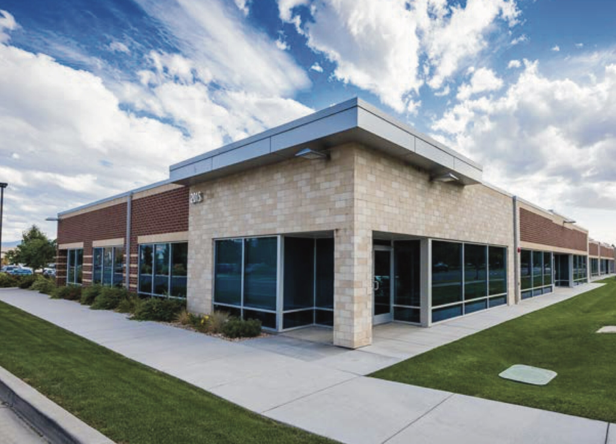 2015 W Grove Pky, Pleasant Grove, UT for sale Primary Photo- Image 1 of 1