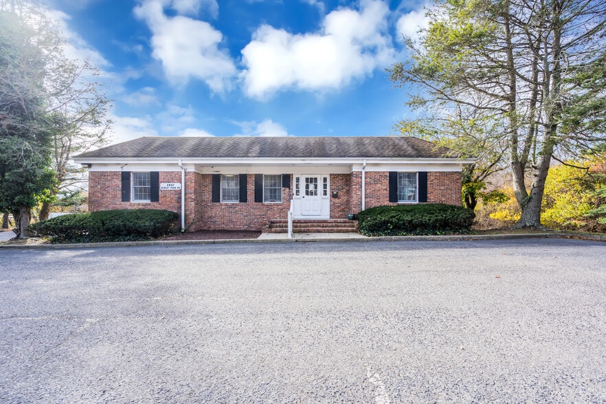 2807 Hurley Pond Rd, Wall Township, NJ for sale - Building Photo - Image 2 of 44