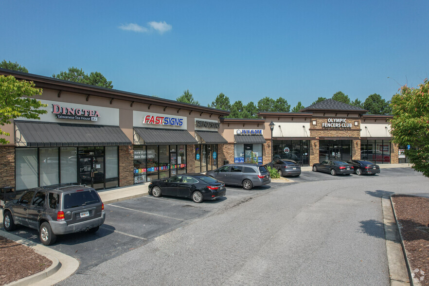 10900 Medlock Bridge Rd, Johns Creek, GA for lease - Building Photo - Image 3 of 5