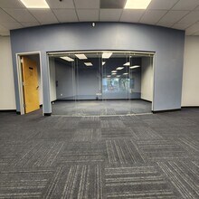 7810 S Hardy Dr, Tempe, AZ for lease Interior Photo- Image 1 of 4
