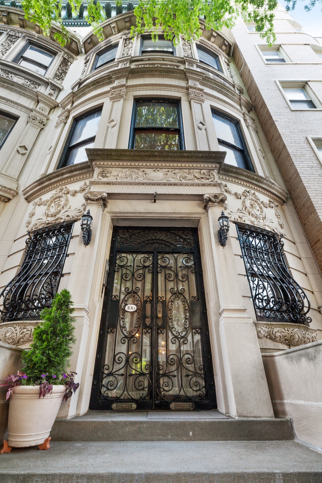 106 8th Ave, Brooklyn, NY for sale Primary Photo- Image 1 of 1