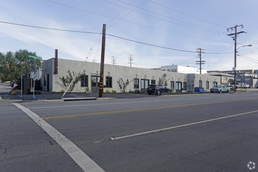 201-207 E El Segundo Blvd, El Segundo, CA for sale - Primary Photo - Image 1 of 1