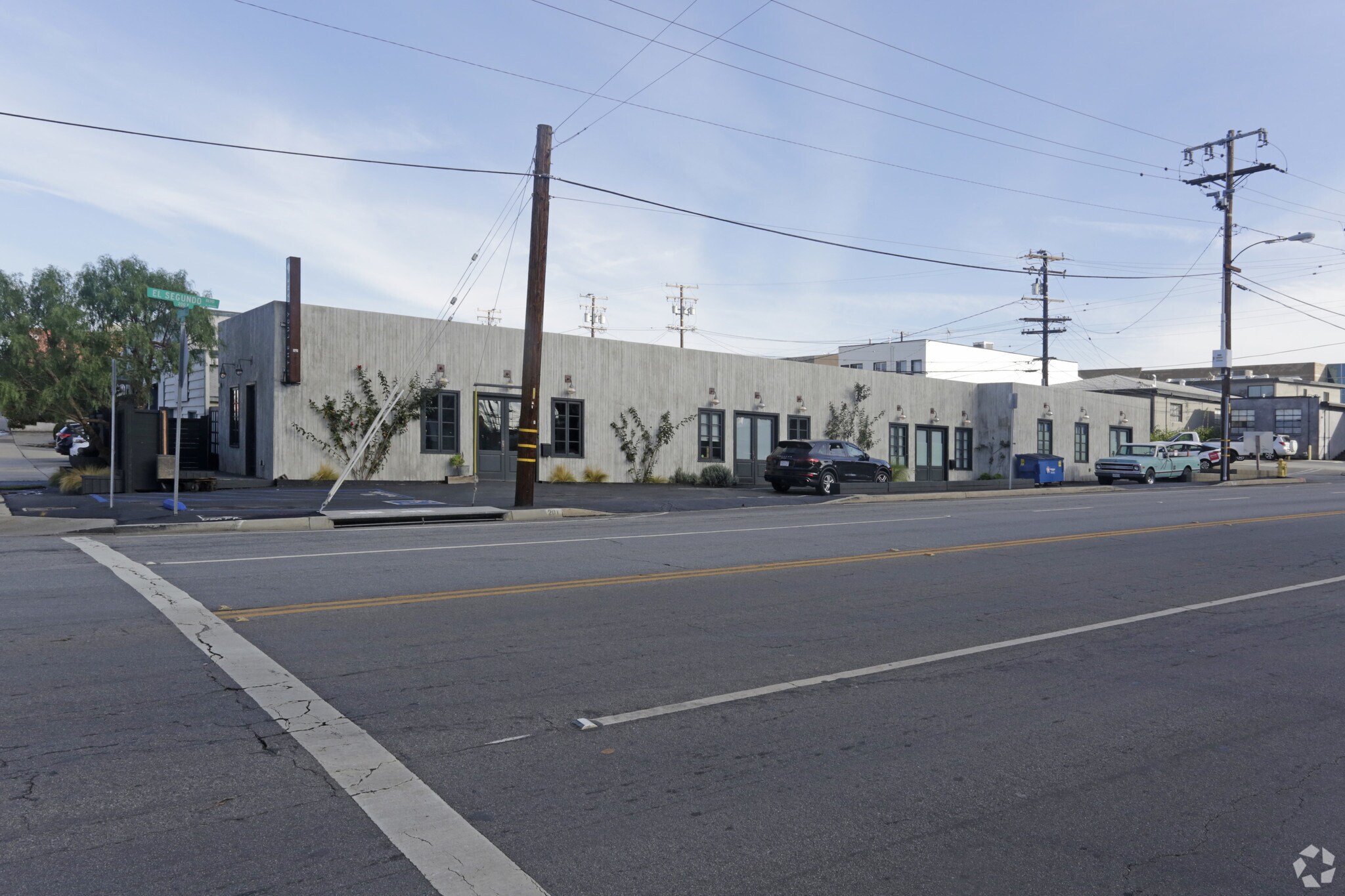 201-207 E El Segundo Blvd, El Segundo, CA for sale Primary Photo- Image 1 of 1