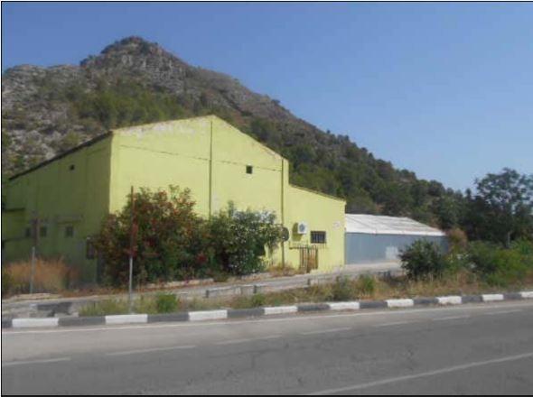 Industrial in Algemesí for sale Building Photo- Image 1 of 4