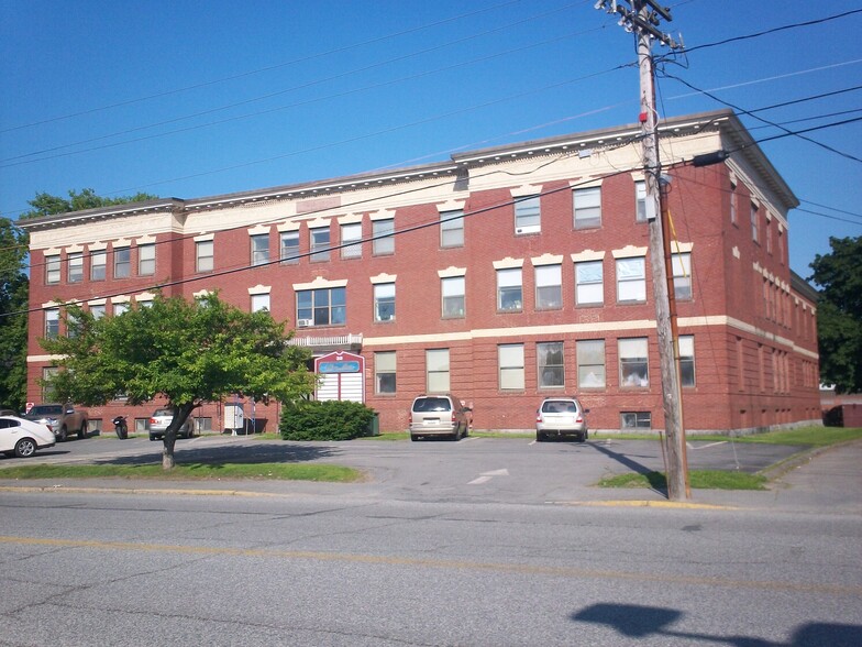 32 College Ave, Waterville, ME for lease - Building Photo - Image 3 of 26