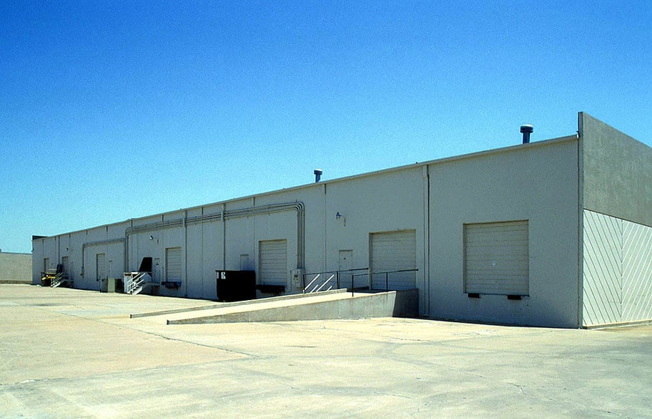 1725 Hurd Dr, Irving, TX for lease - Other - Image 2 of 2