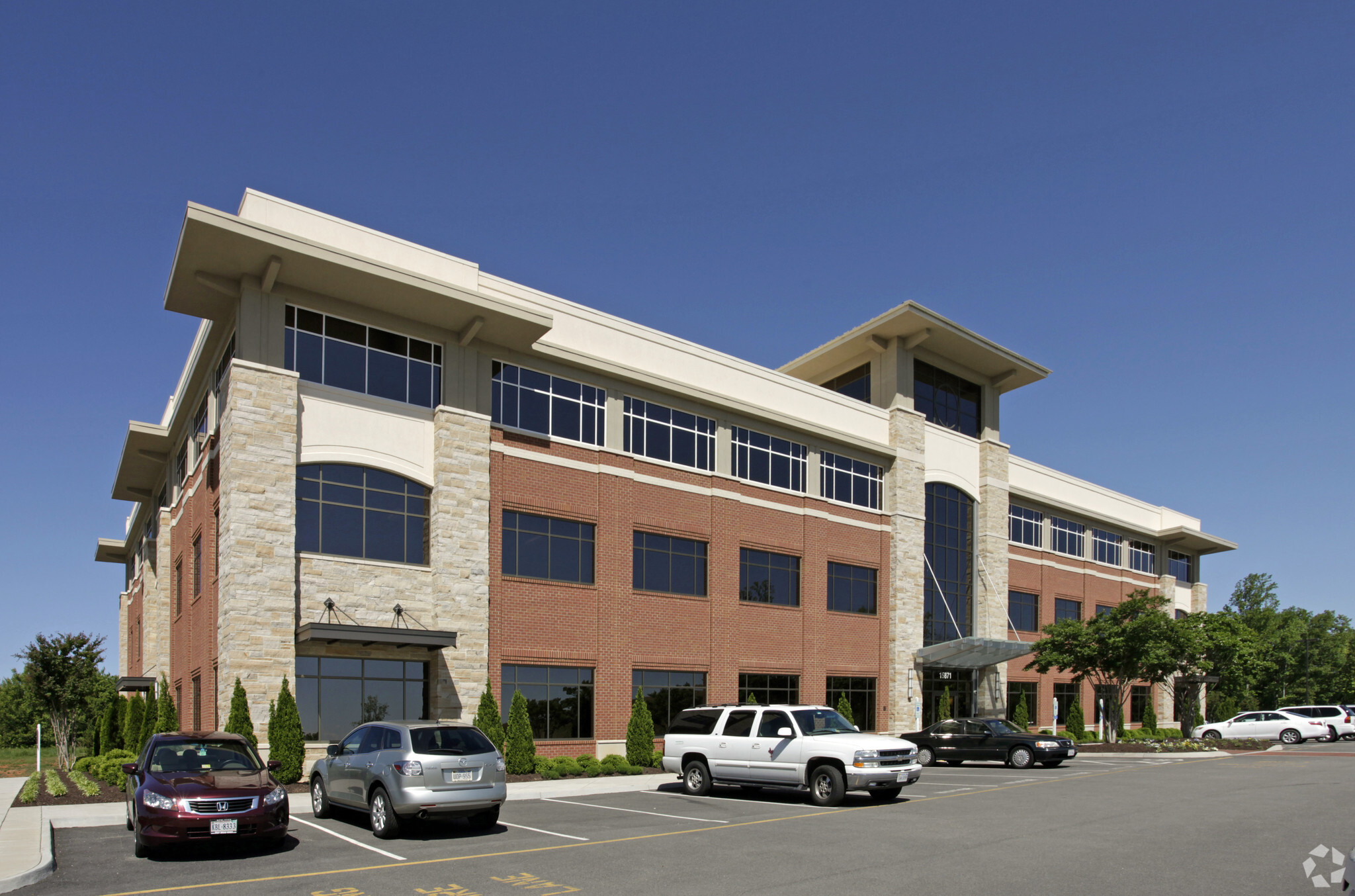 15871 City View Dr, Midlothian, VA for lease Building Photo- Image 1 of 5