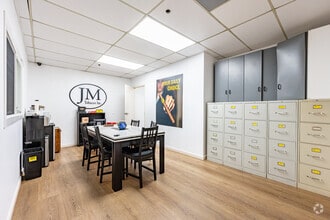 3014-3018 N Coolidge Ave, Los Angeles, CA for sale Interior Photo- Image 1 of 4