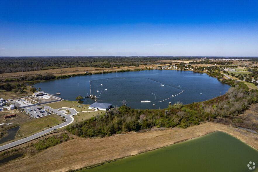 330 Denton Ave, Auburndale, FL for sale - Building Photo - Image 1 of 1