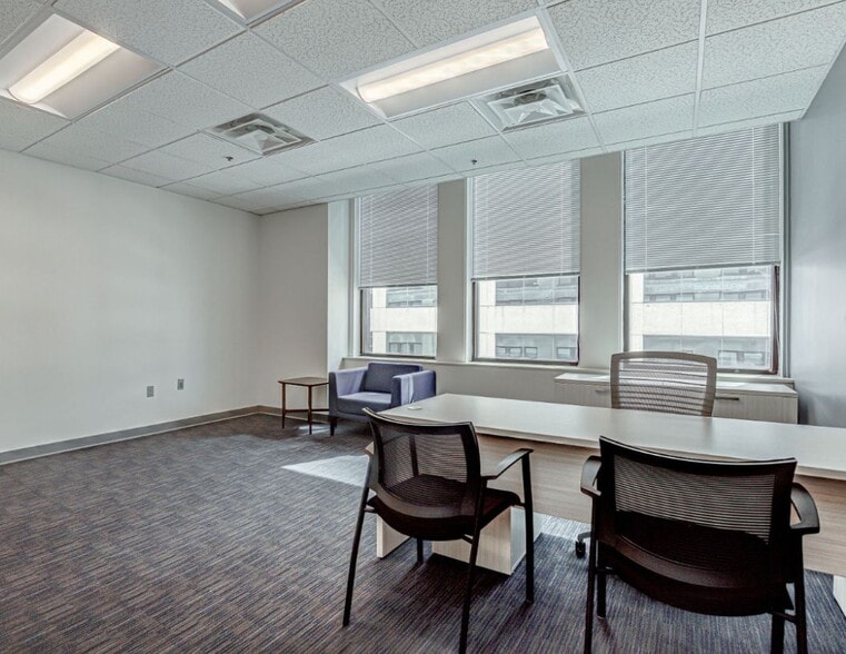 35 E 7th St, Cincinnati, OH for lease - Interior Photo - Image 2 of 4