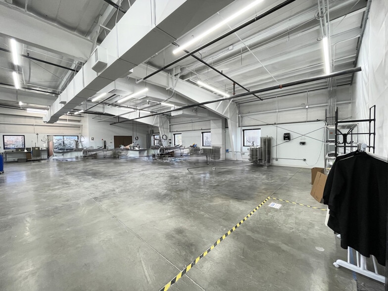 1650 Skyway Dr, Longmont, CO for lease - Interior Photo - Image 3 of 5